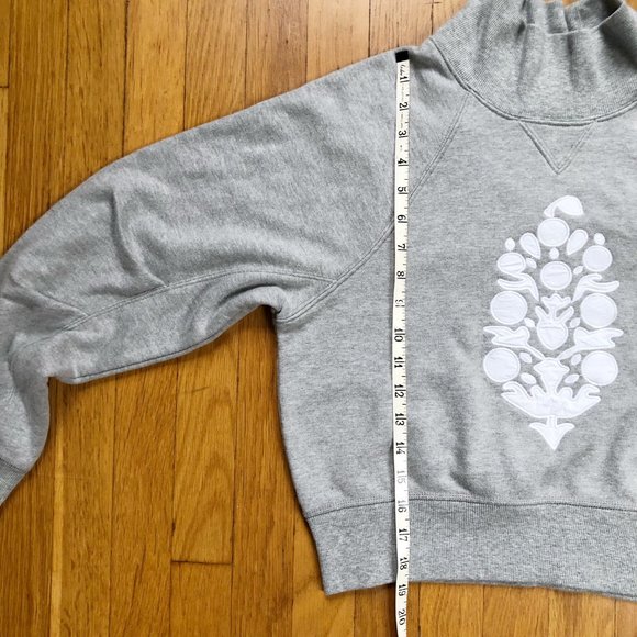Free People Gray Sweatshirt with White Floral Design - Picture 6 of 6